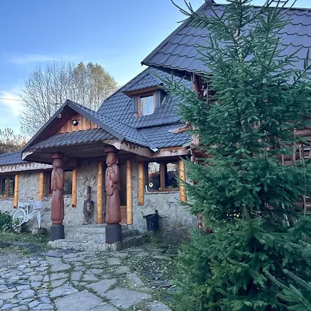 Мініготель будинок художника шипіт